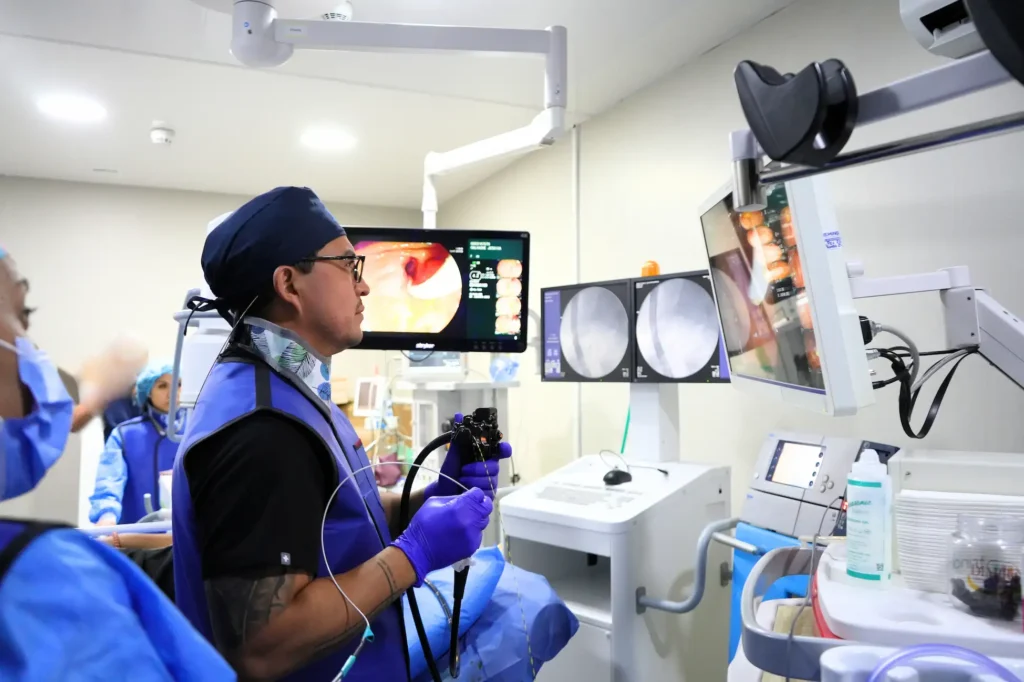 medicos esepcialistas en gastroenterologia